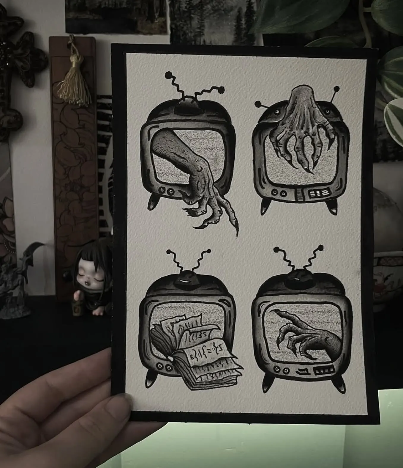 Retro television flash sheet Wolf & Dagger Tattoo Hove